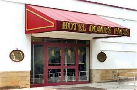 Hotel The Church Village Rom