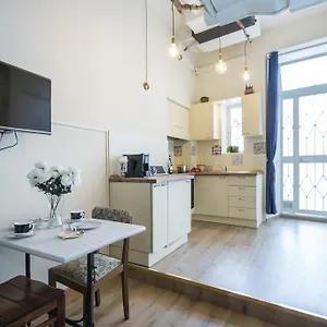 Apartment 33 By Solutions